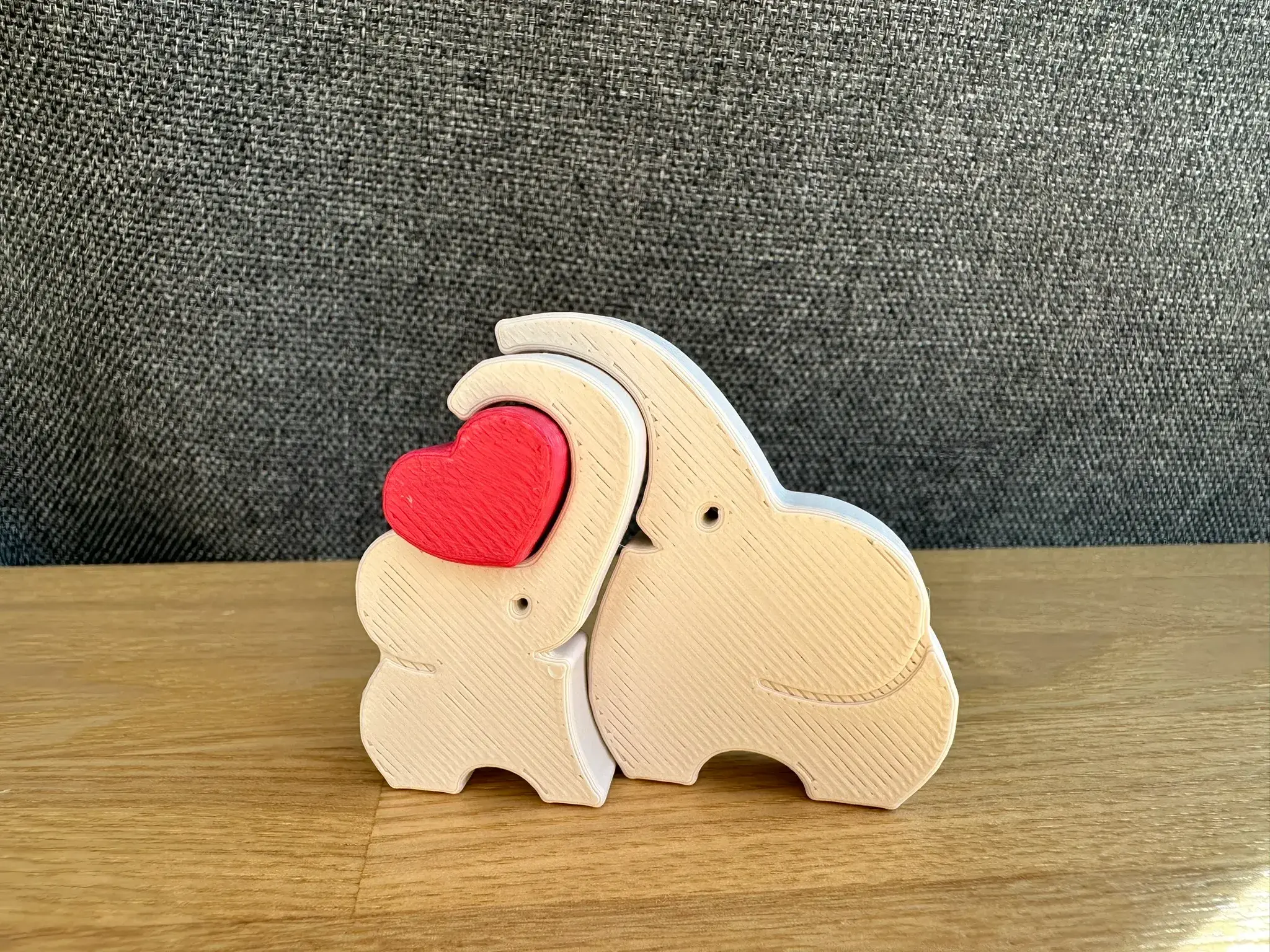 Moederolifant en babyolifant met hart