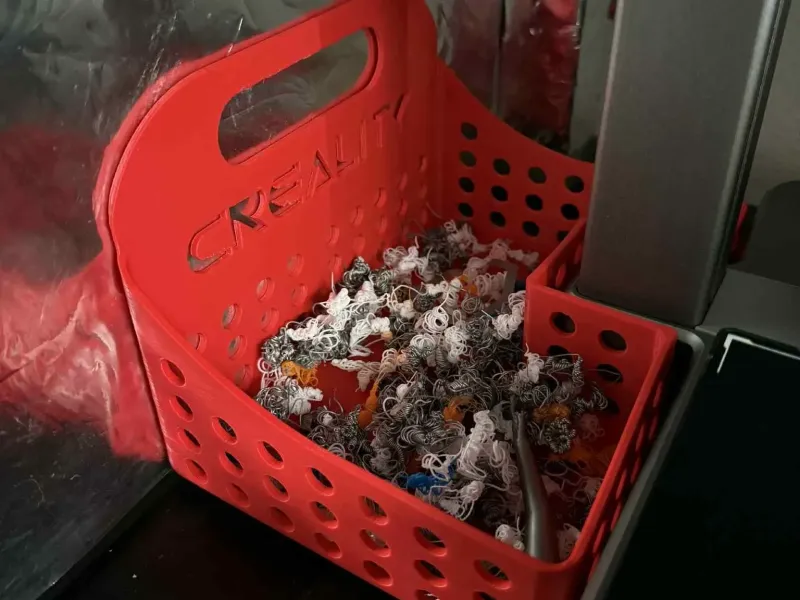 جامع مخلفات Creality HI