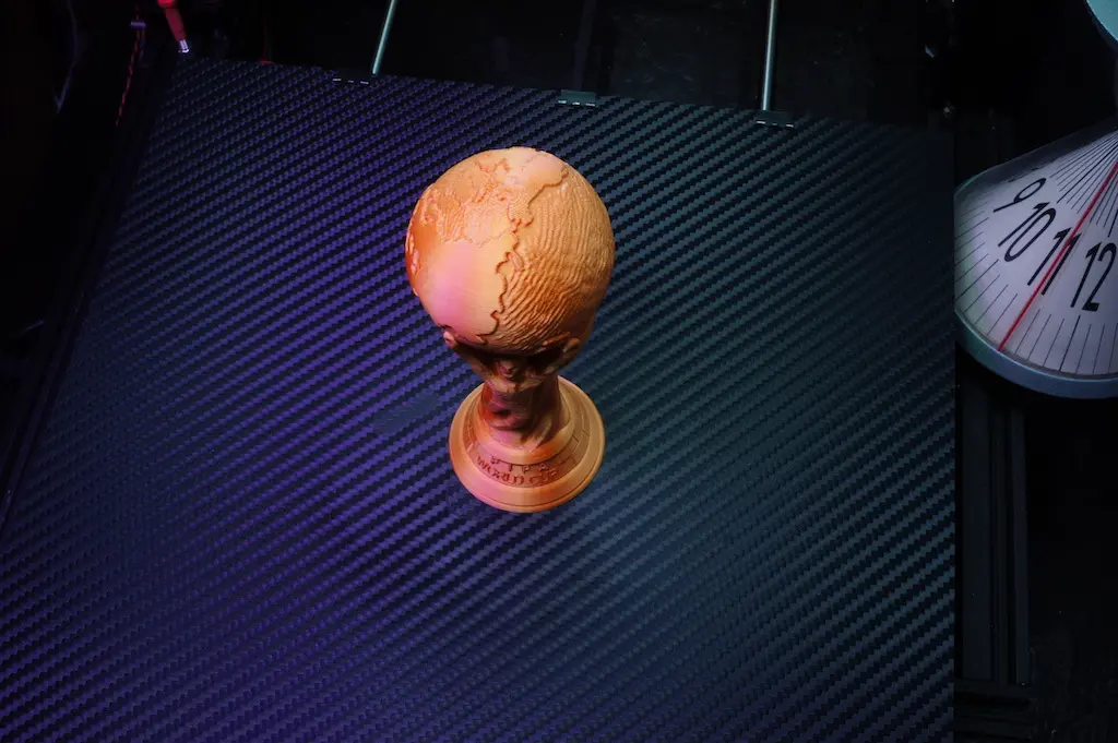 FIFA World Cup Trophy (No Infill Support Free Verison)