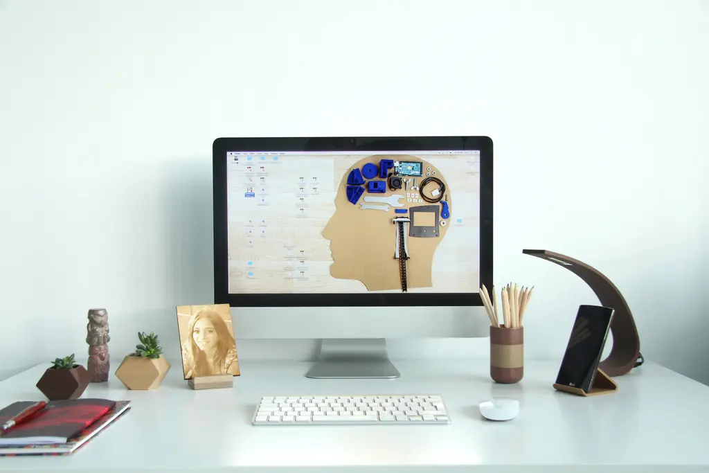 Pen Holder