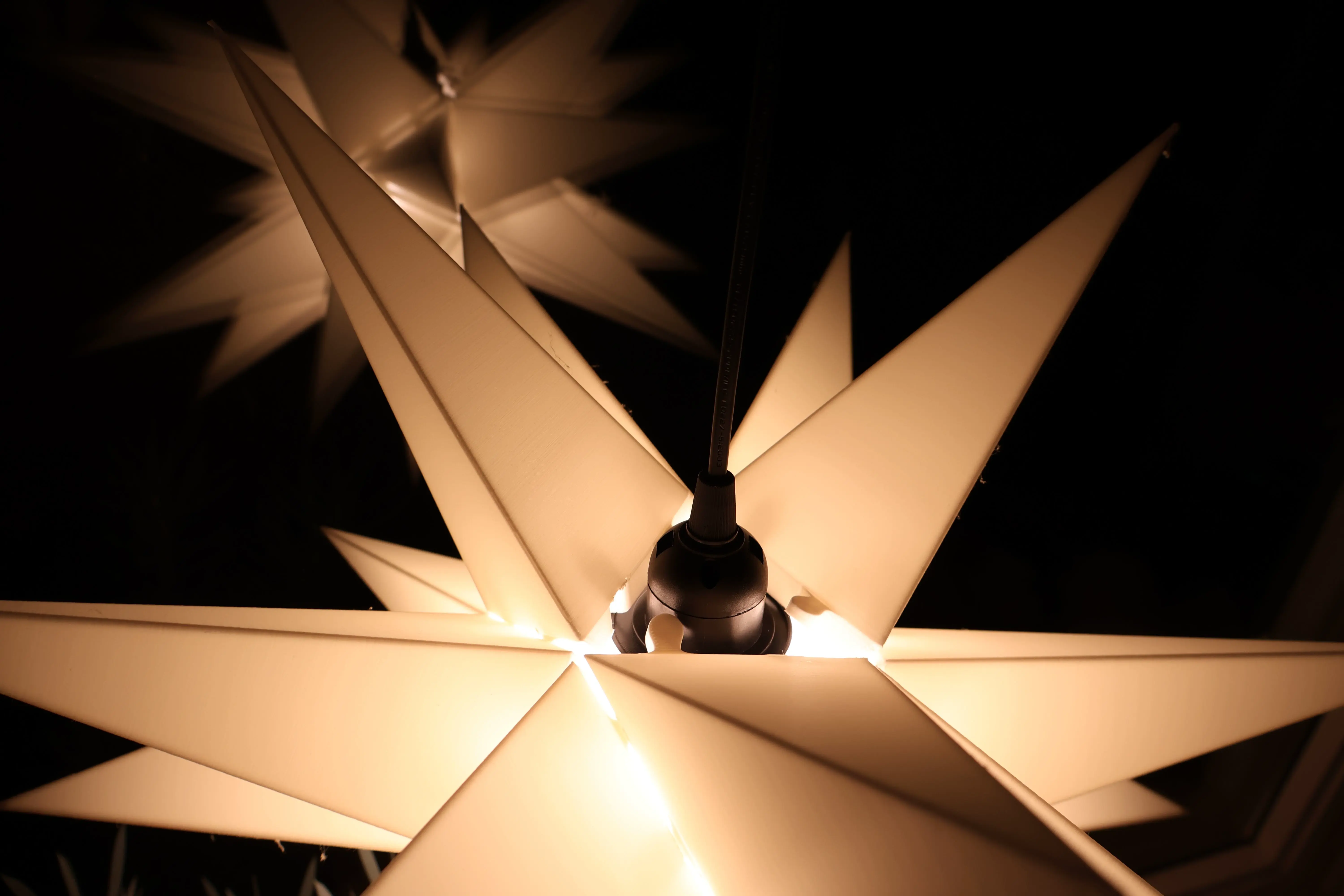 Star of  Bethlehem  Lamp