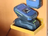 Alza Charger Holder-5