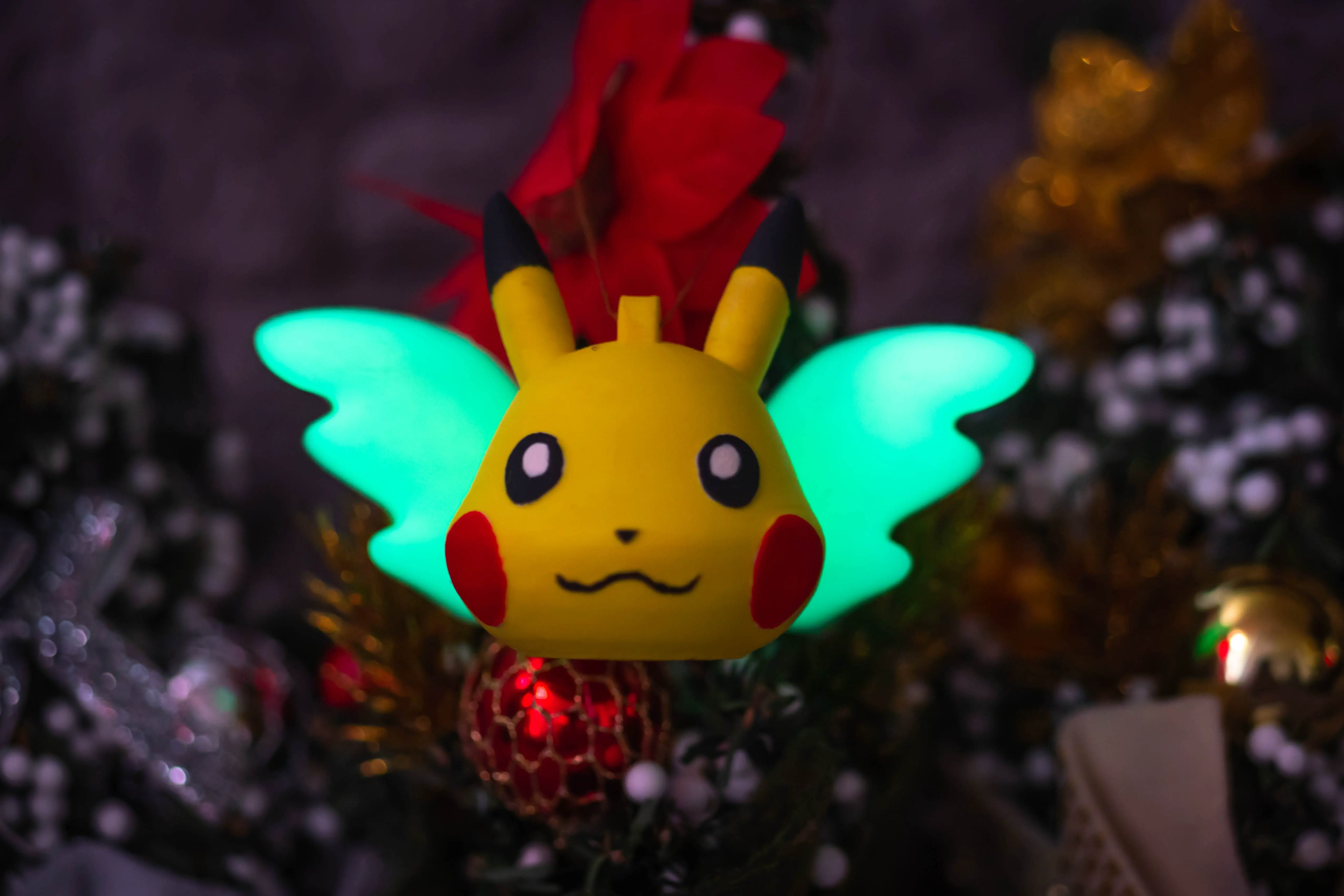 FanArt do Anjo Pikachu - Decoração de árvore de Natal/Ornamento/Babela
