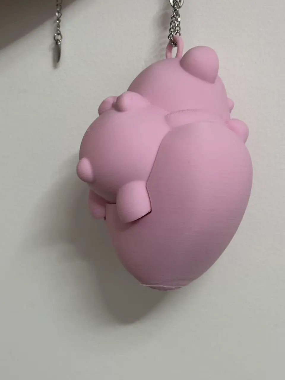 Heart-Hugging Bear Keychain | Multipart