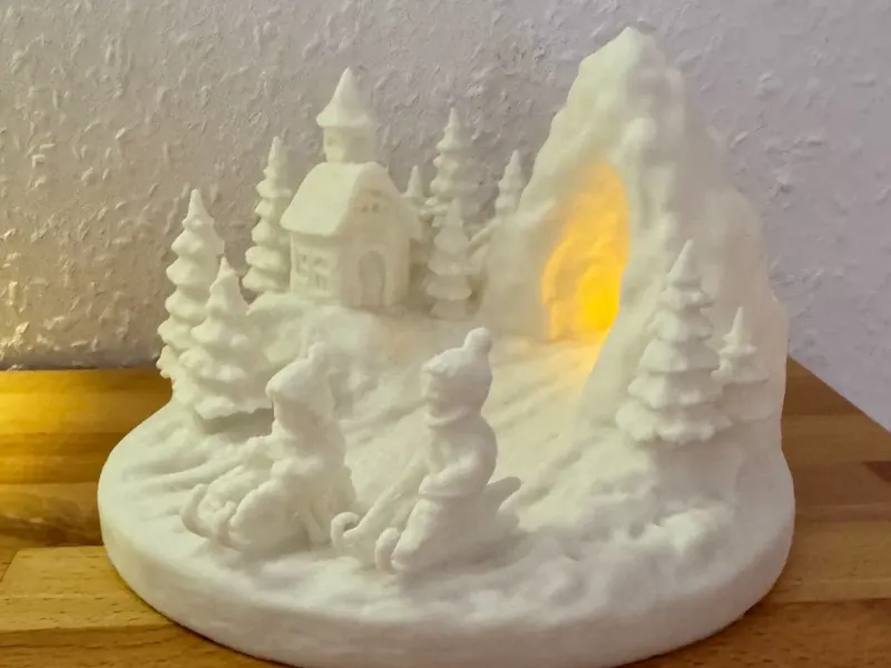 Winterberg beleuchtet