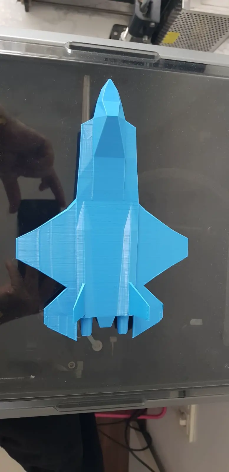 Caça a jato Kaan Design Lowpoly