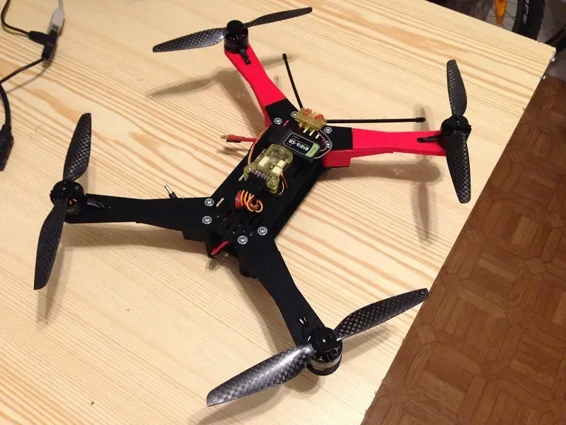 semi-H 300 quad copter çerçeve