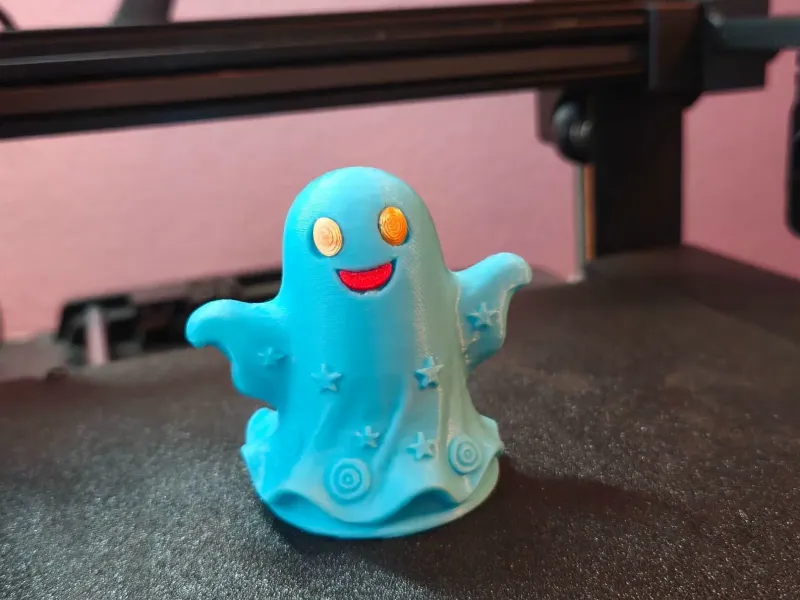 FANTASMA SONRIENDO