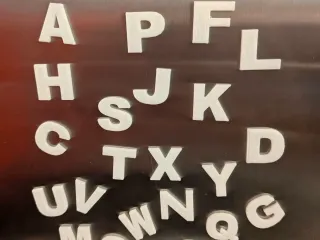 Alphabet Magnet (Space for Magnet 4x1mm)