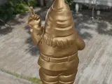 إصبع الوسط للقزم-2
