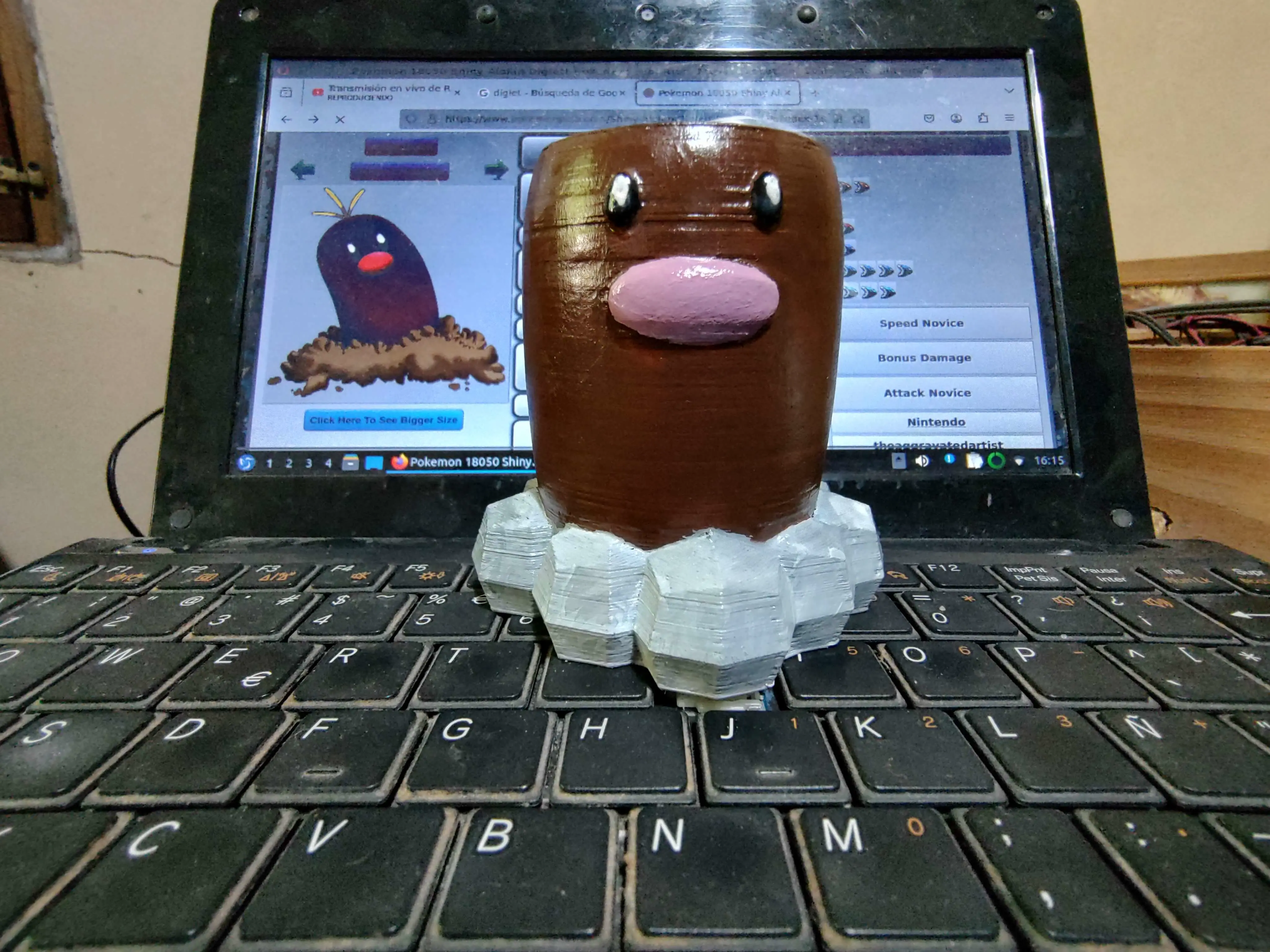Diglet Pockemon Planter / Maceta