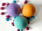Egg-shaped container-5