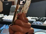 PooPhone holder-0