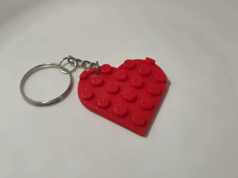 Chaveiro de coração estilo Lego