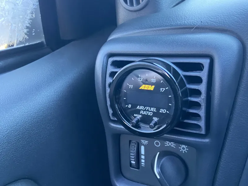 52MM gage vent 97 Camaro
