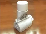 Toothpaste squeeze holder-7