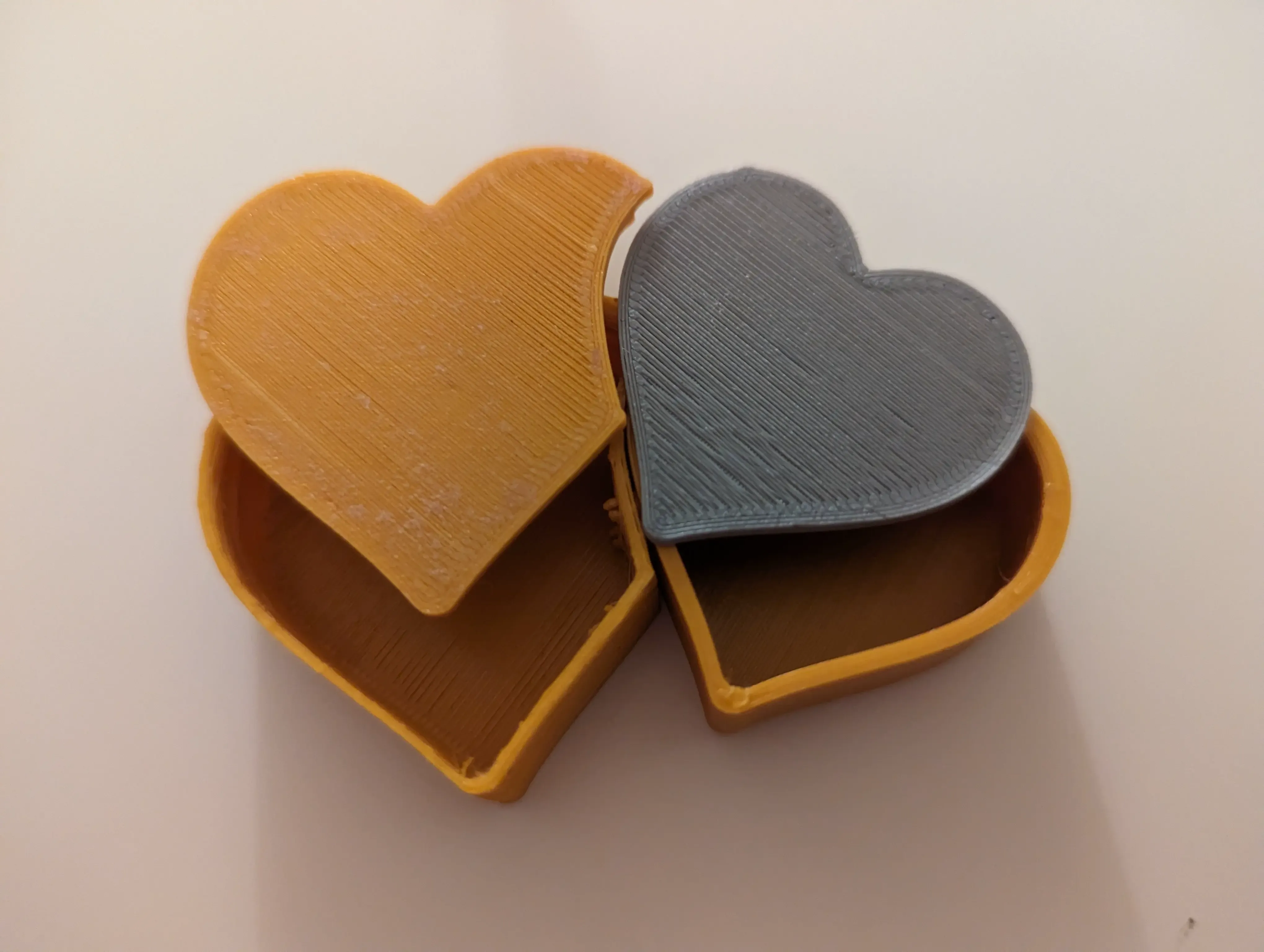 Dual Heart - Dual Lids - Easy to Print Multicolored