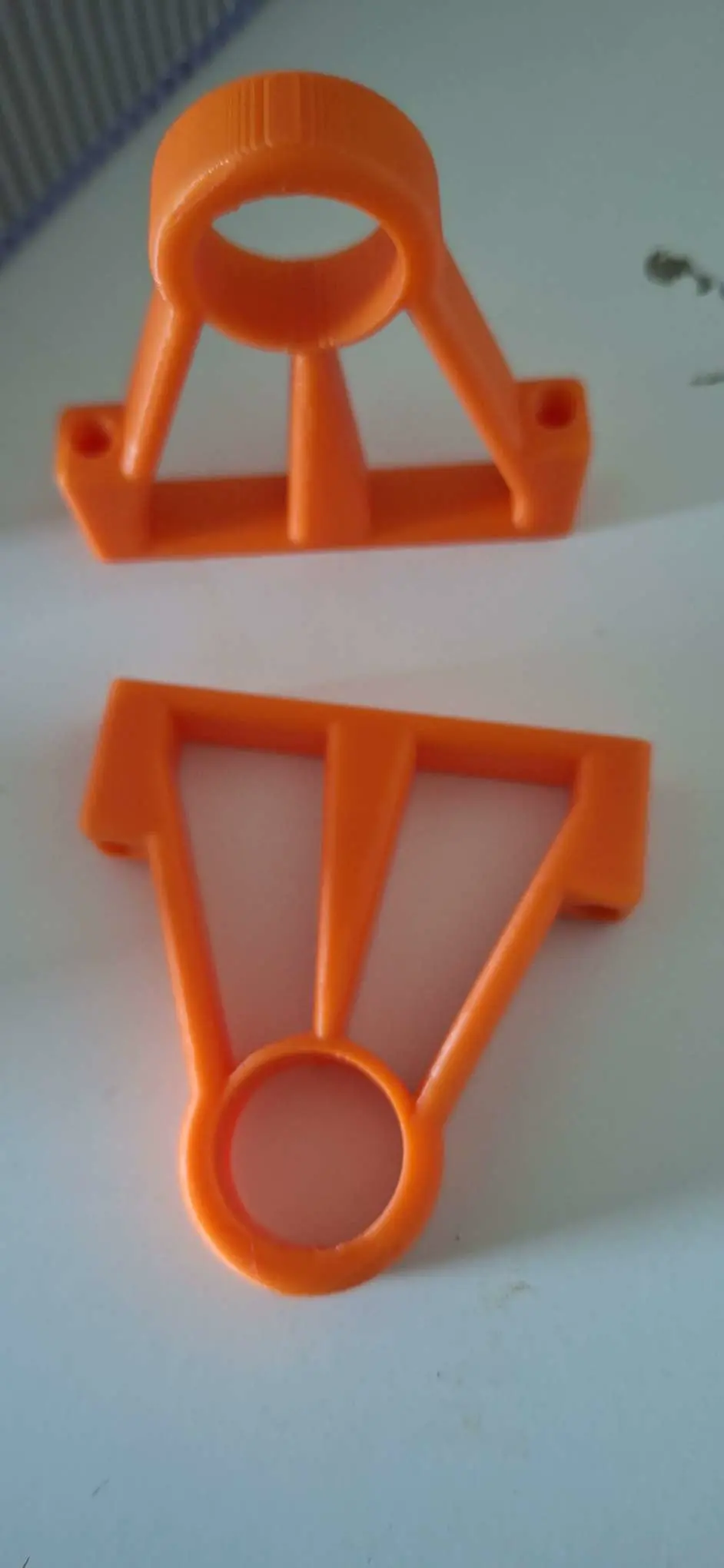 Round hanging rail 20mm rod tube