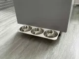 Food bowl holder animal.-1