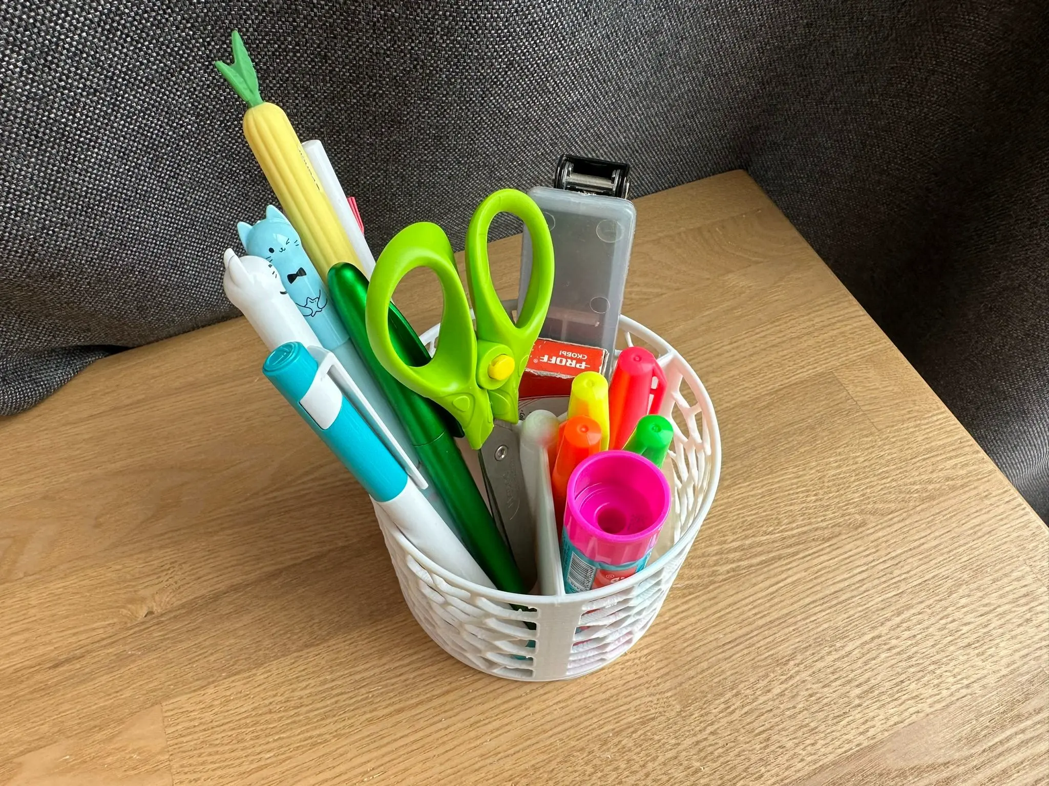 Organizator de birou rotativ