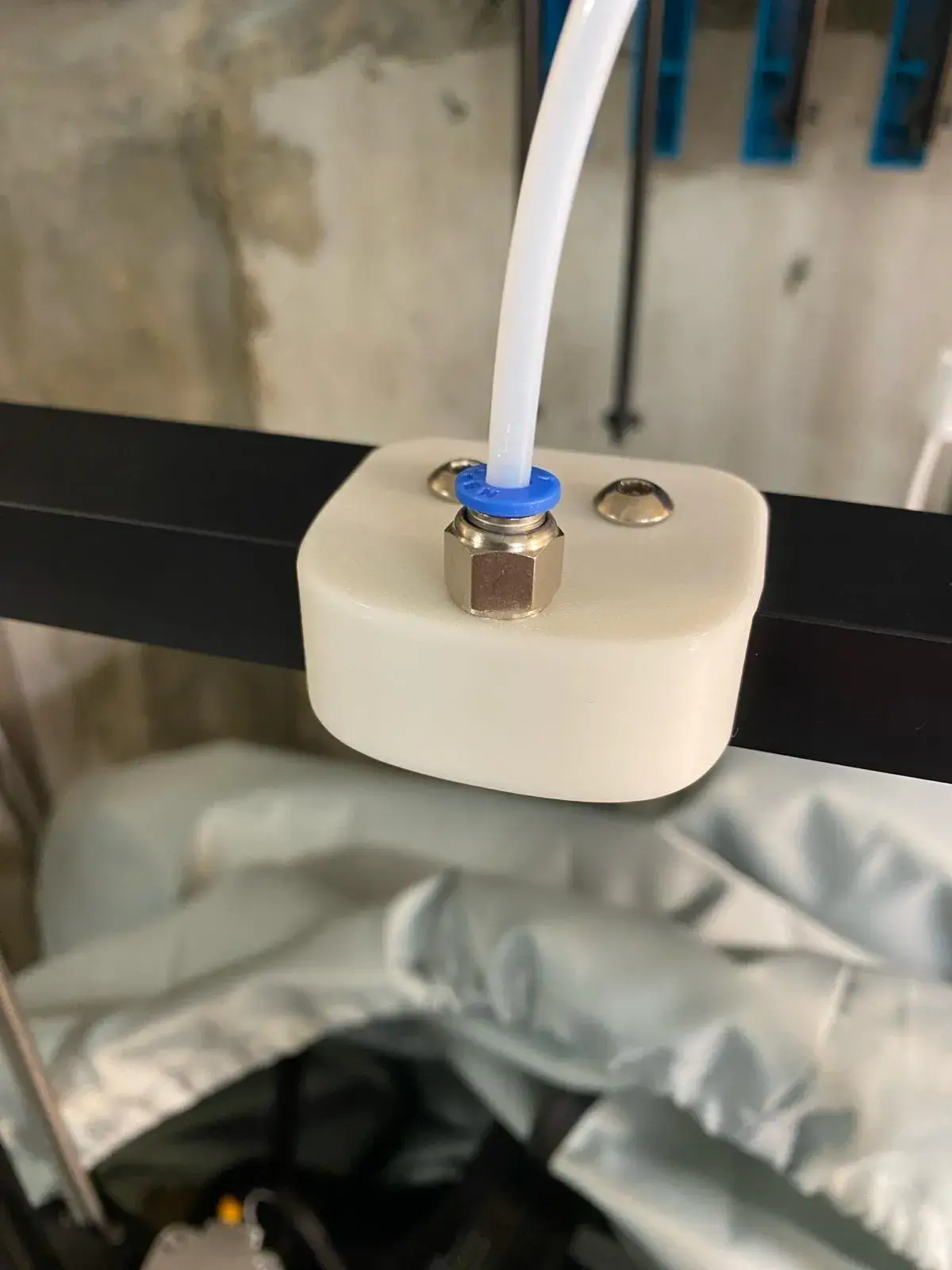 Ender 3 V3 Filamentführung mit m10x1,5 für PC4-M10 Anschluss