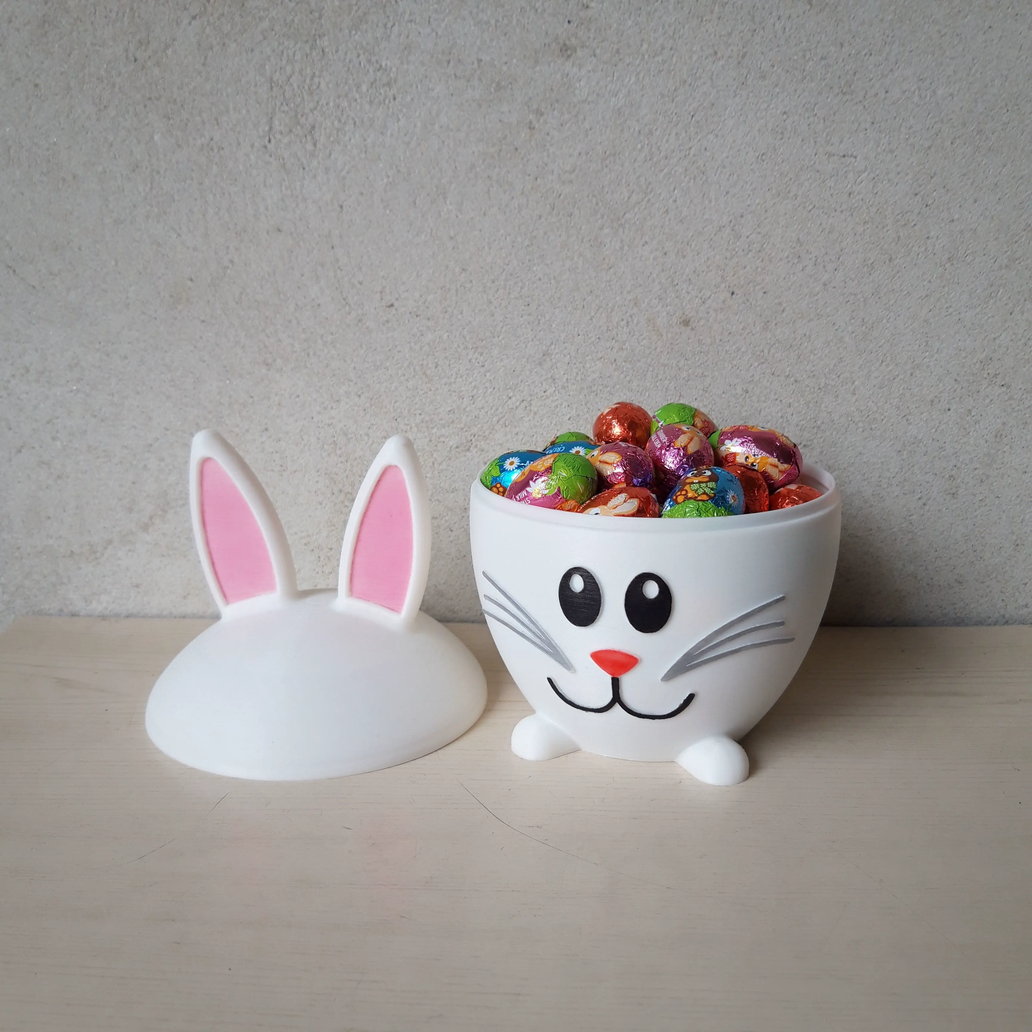 Ciotola per coniglietti di Pasqua