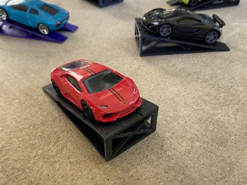 Hot Wheels Display Ramp 1:64 Scale