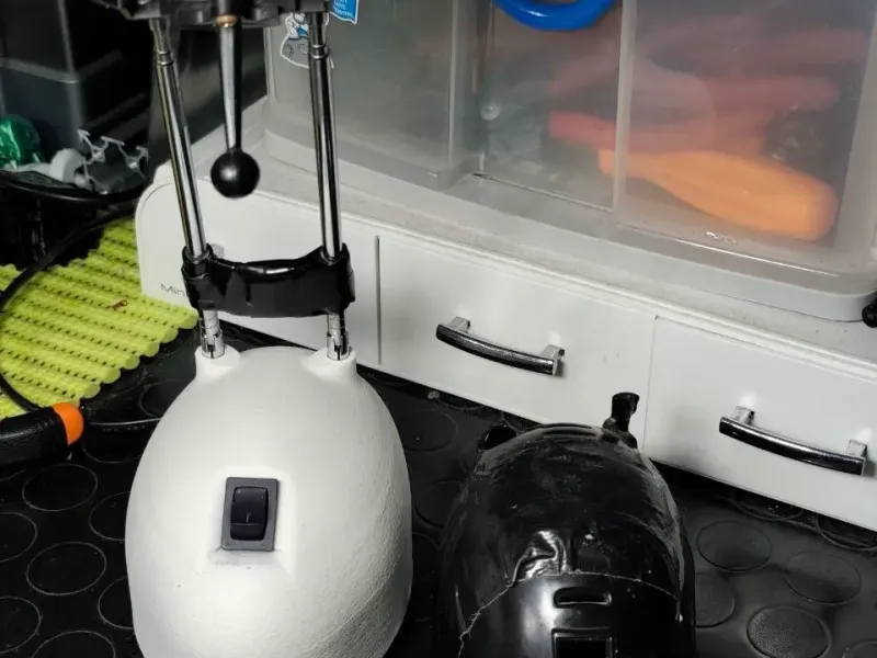 Base de lampe de bureau recréée – Pièce de remplacement imprimable en 3D
