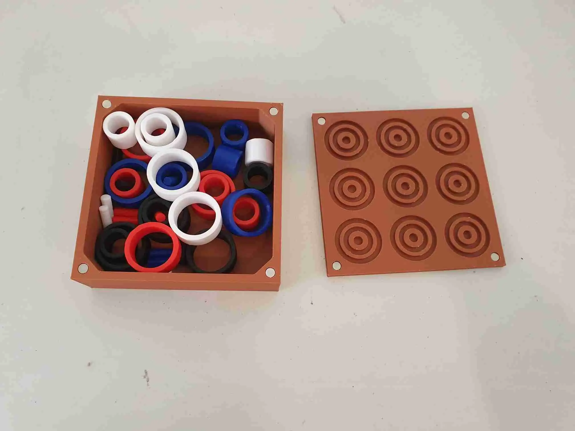 Otrio - next level tic-tac-toe