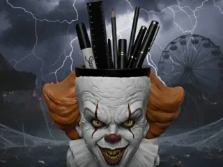 Pennywise - Pen holder - Terror sculpture & pencil box