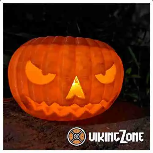 LIGHTED PUMPKIN FOR HALLOWEEN