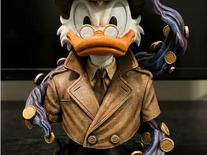 Scrooge McDuck Bust | Disney Treasure Hunter Statue