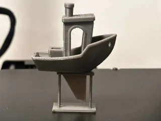 Benchy with keel and showcase