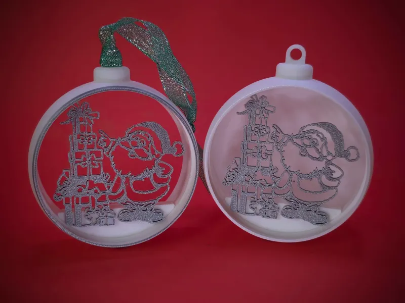 Enfeite de Natal Papai Noel e Presentes