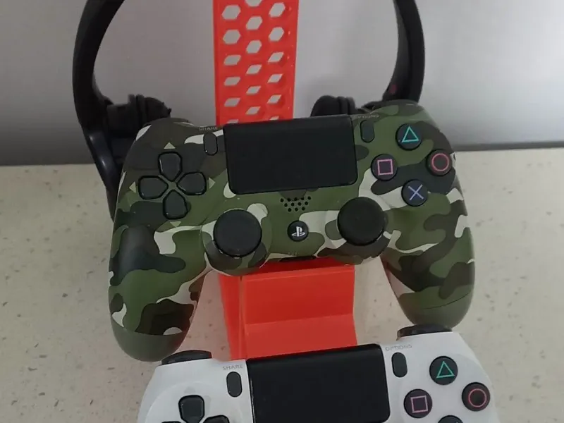 2 Controller and Headset holder