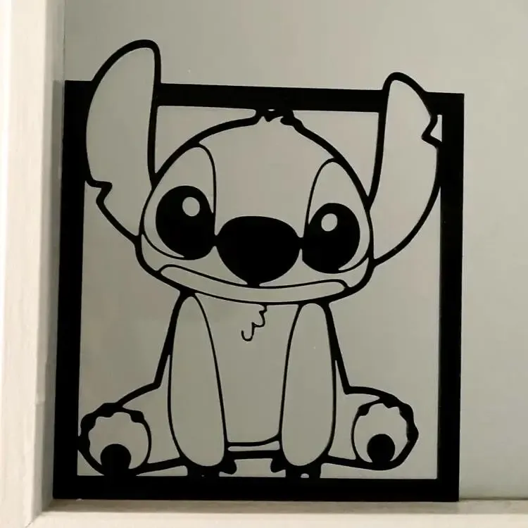 Stitch in a Frame Minimalist