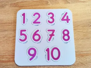 EDUCATIONAL COUNTING TOY – NUMBER PUZZLE