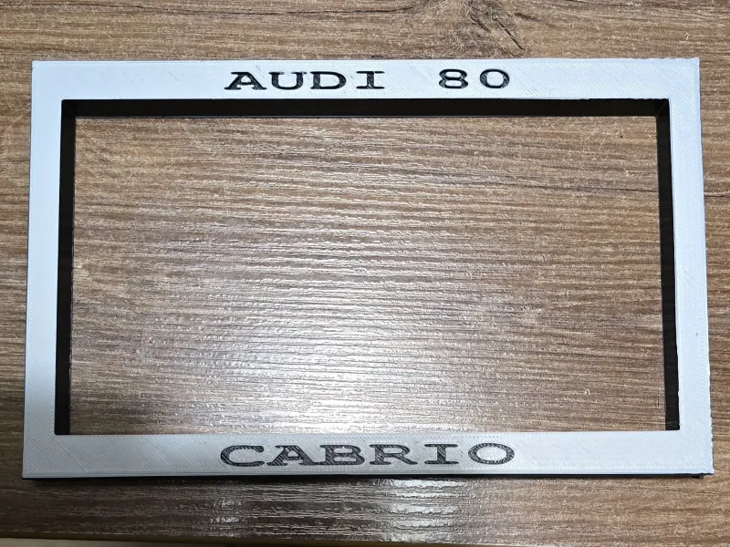 Ramka radia audi 80 2 din