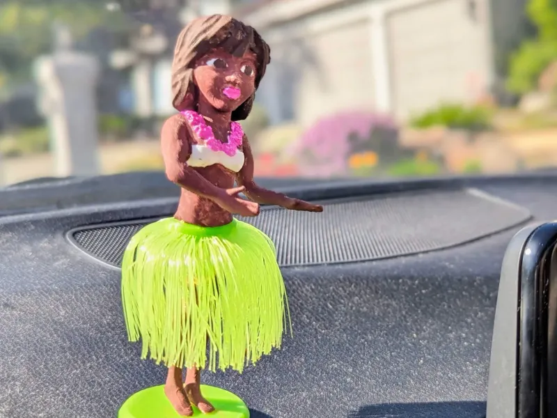 Dashboard Hula Dancer