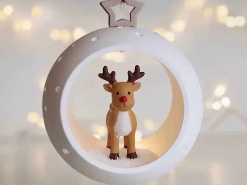 CHRISTMAS BALL REEINDER