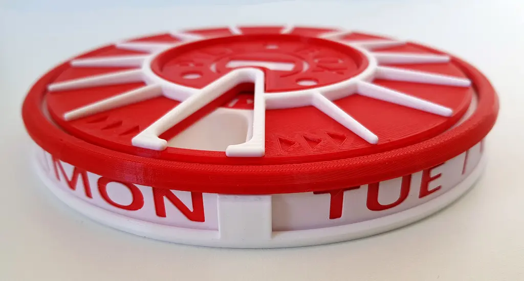 Pill Box with AM PM Apertures V4 - It's More Personal!