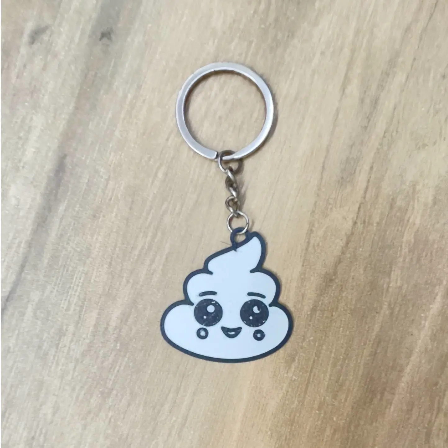 Llavero Poop kawaii