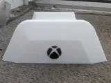 Minimalist support for Xbox Series X/S and One controllers.-6