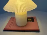 Mushroom table lamp-2