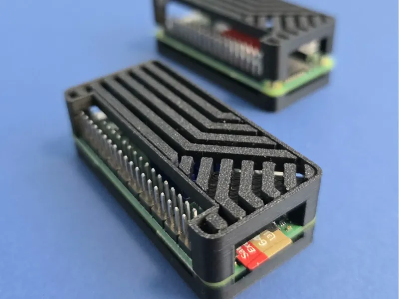 树莓派 Zero 2W 外壳