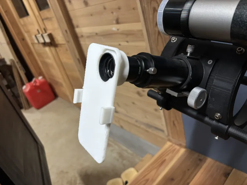 iPhone 15 Telescope adapter