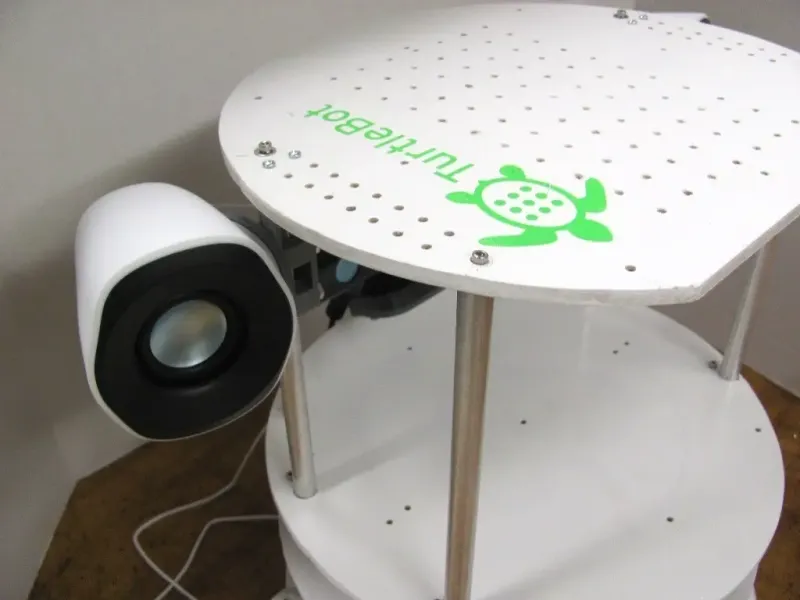 Scan naar SCAD / TurtleBot-luidsprekerbeugels