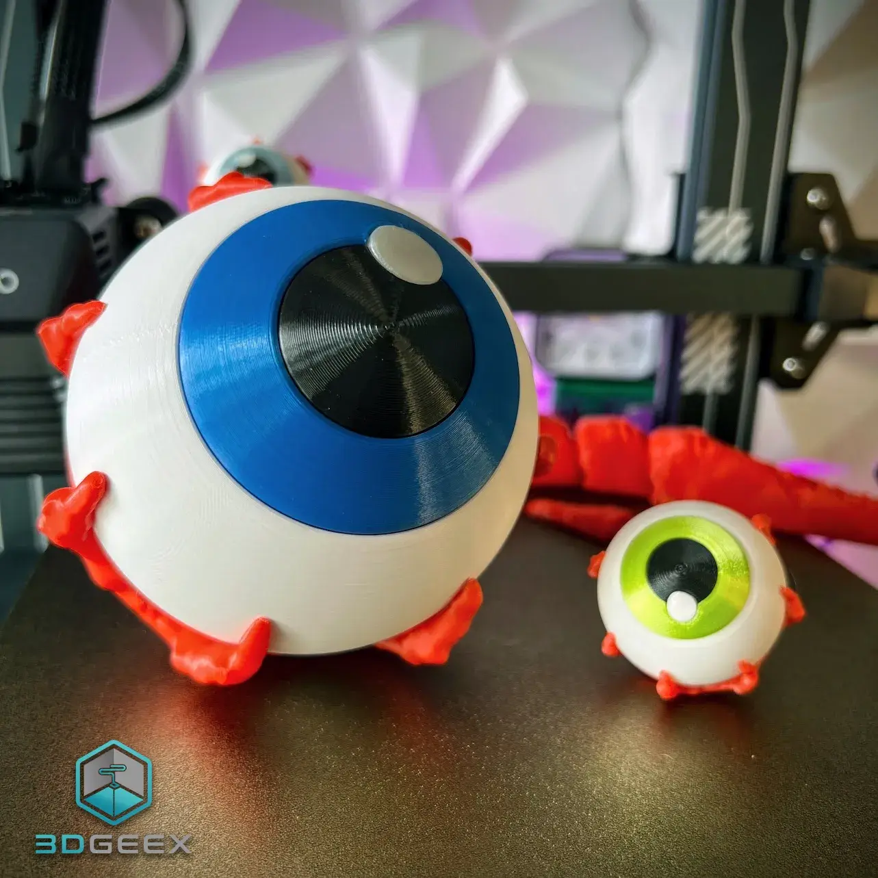 Toys & Games STL Download - Ripped-Out Articulated Eyeballsby 3DGeex