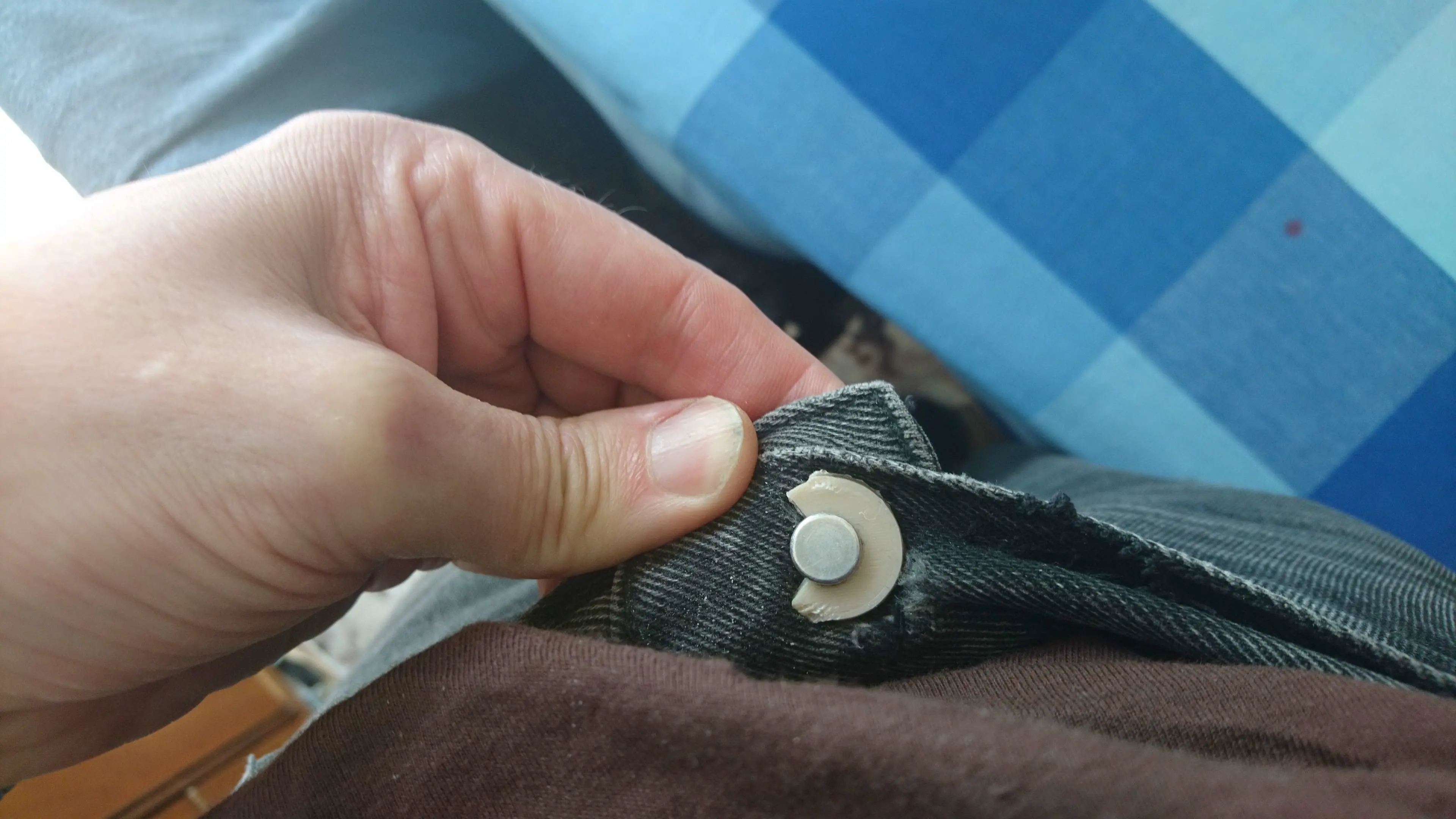 Jeans Button Saver