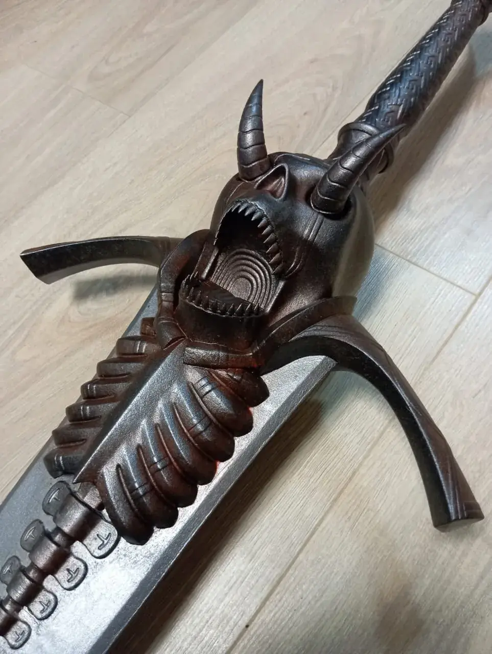 DMC5 Devil May Cry 5 Dante Rebellion sword cosplay